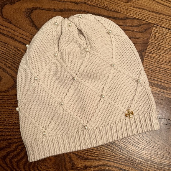 Tory Burch Accessories - Tory Burch women’s beanie NWOT